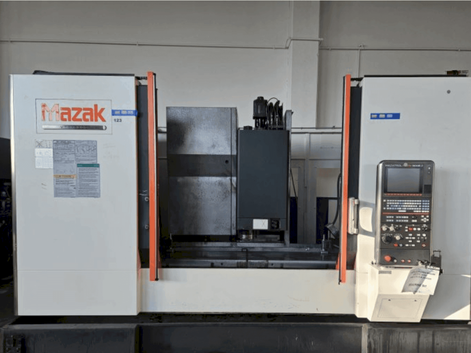 Mazak VTC-530C-maskinen framifrån