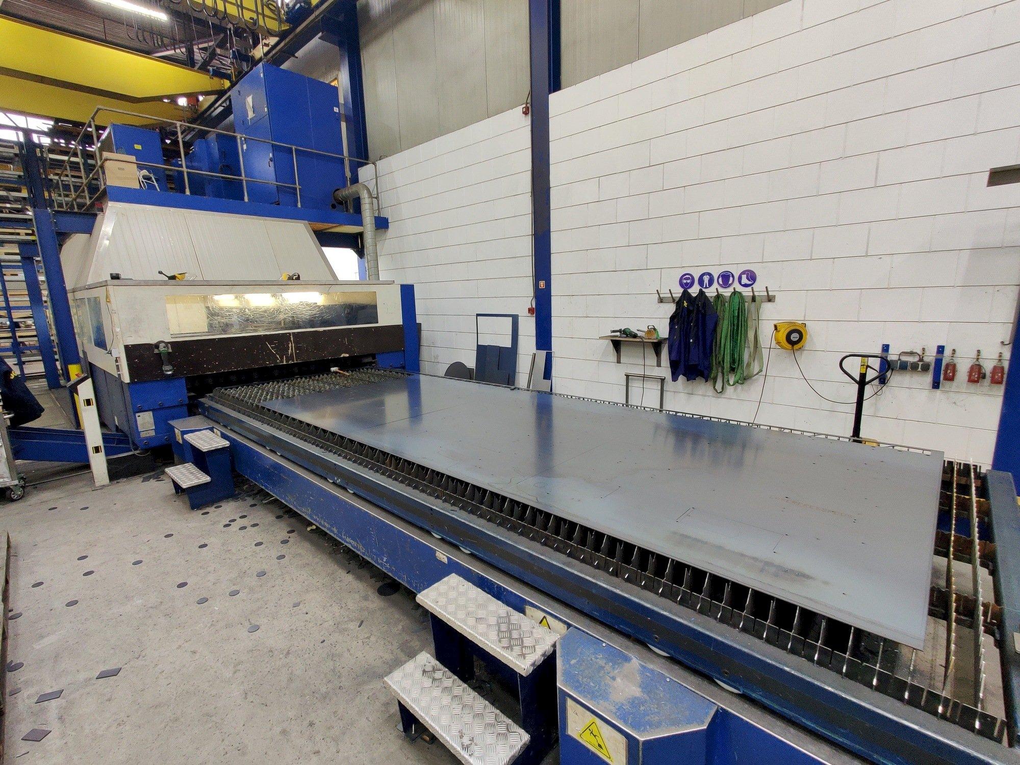 Trumpf Trumatic L 6050 6kW CO2-maskinen framifrån