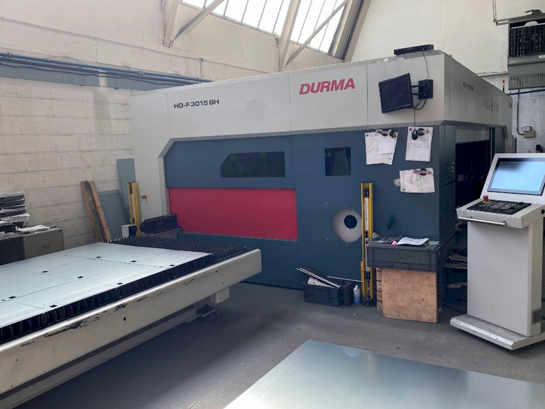 Durma HD-F 3015 BH 4kW Fiber-maskinen framifrån