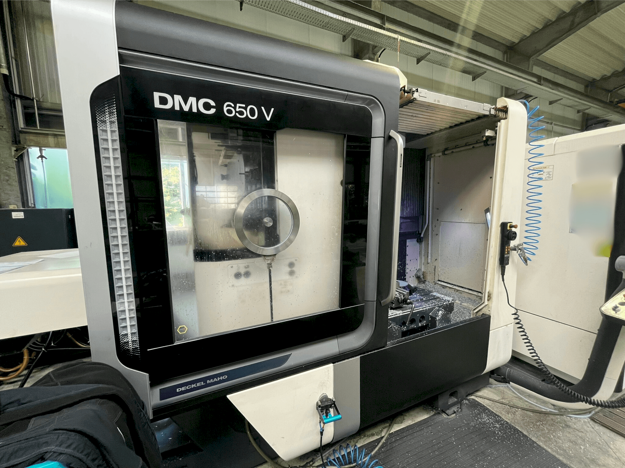 DMG MORI DMC 650 V-maskinen framifrån