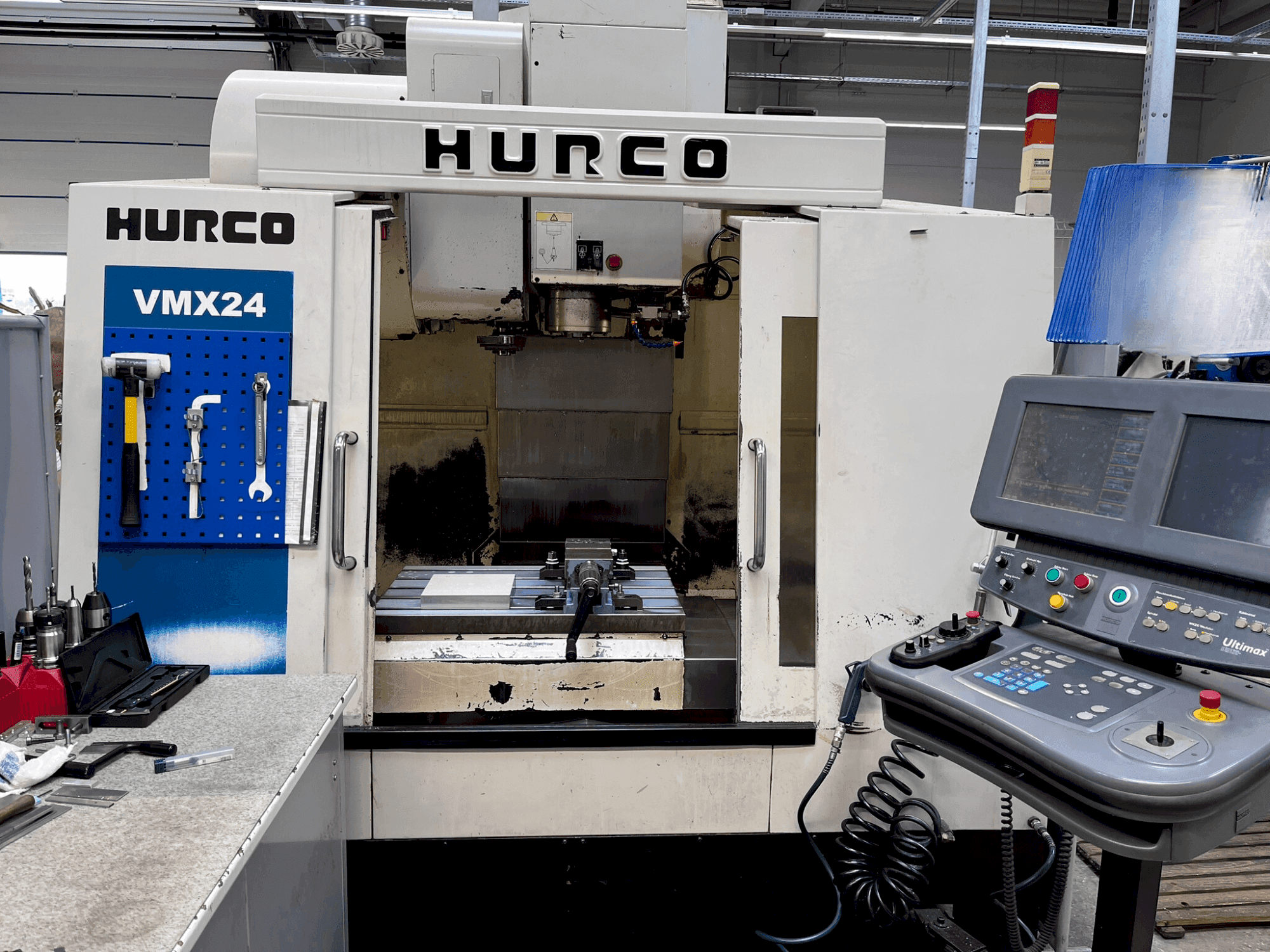 Hurco VMX 24-maskinen framifrån