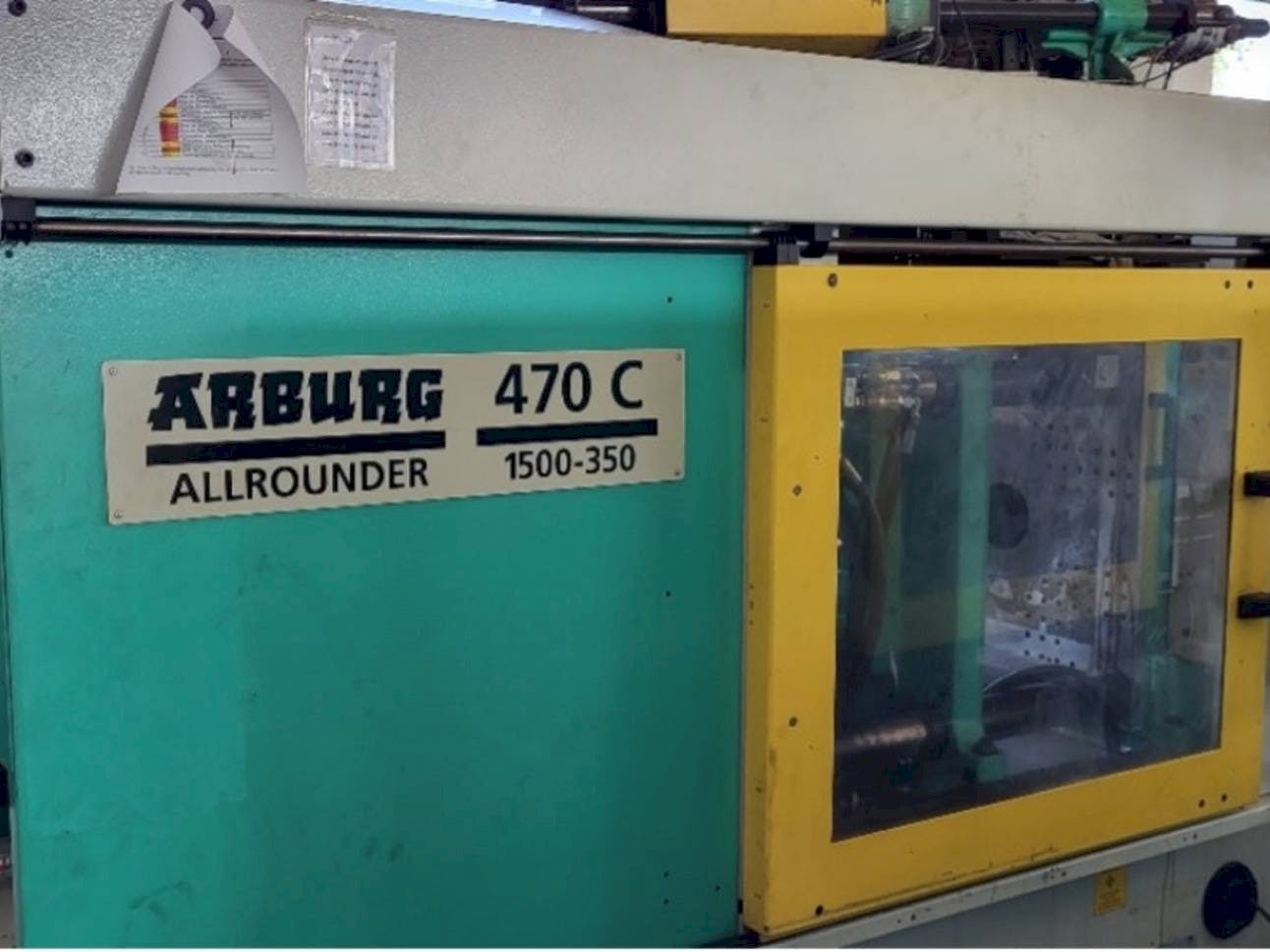 Arburg Allrounder 470C 1500 - 350/150-maskinen framifrån