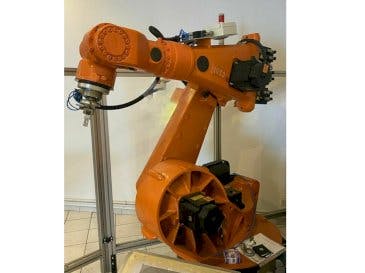 KUKA KR150L150SP/2-maskinen framifrån