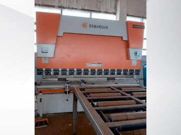 ERMAKSAN POWER BEND PRO 3100-175-maskinen framifrån