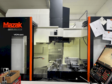 Mazak VCN-530C-maskinen framifrån