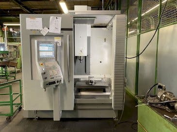 DECKEL MAHO DMC 635V-maskinen framifrån